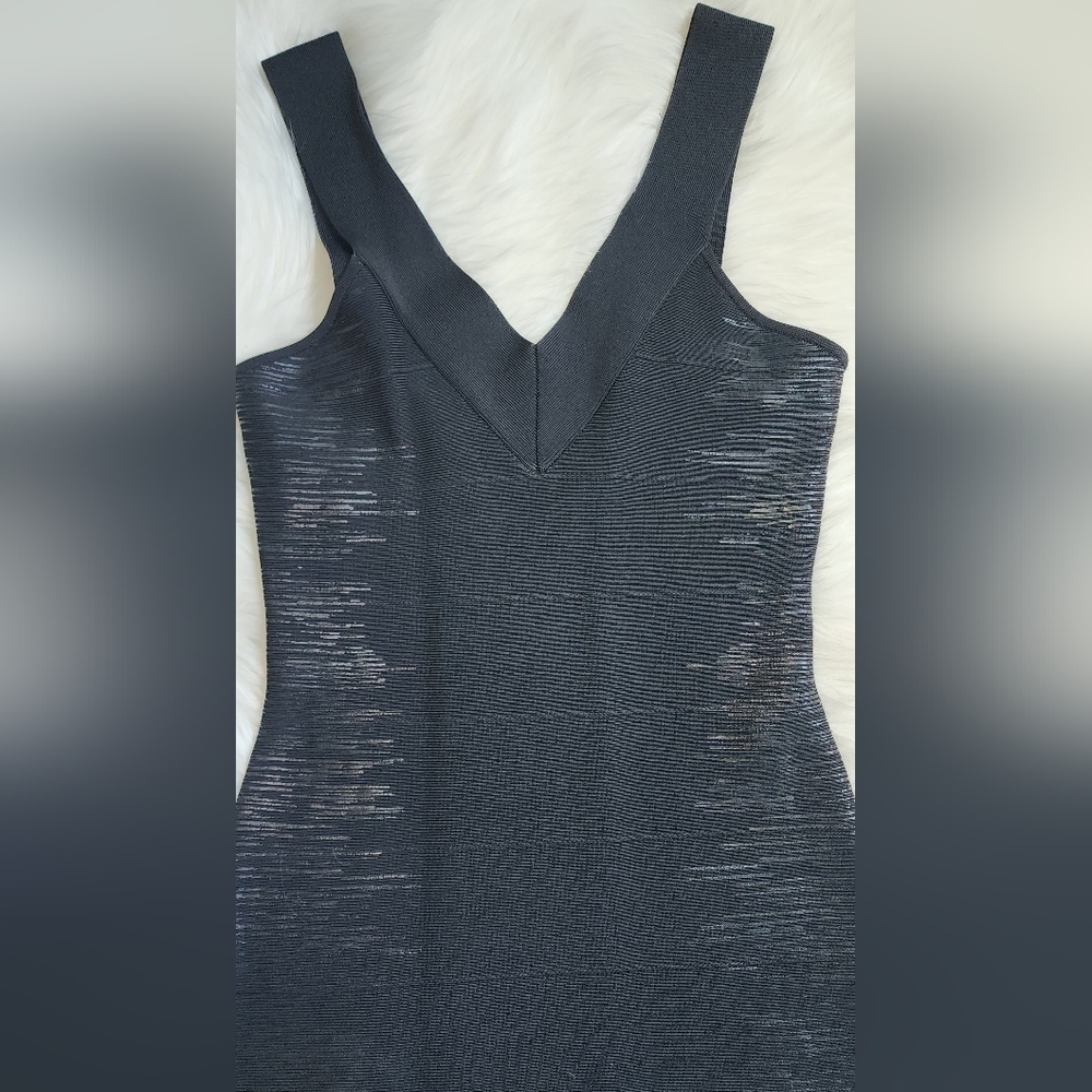 Guess Love Angels Bodycon Dress - Picture 4 of 10